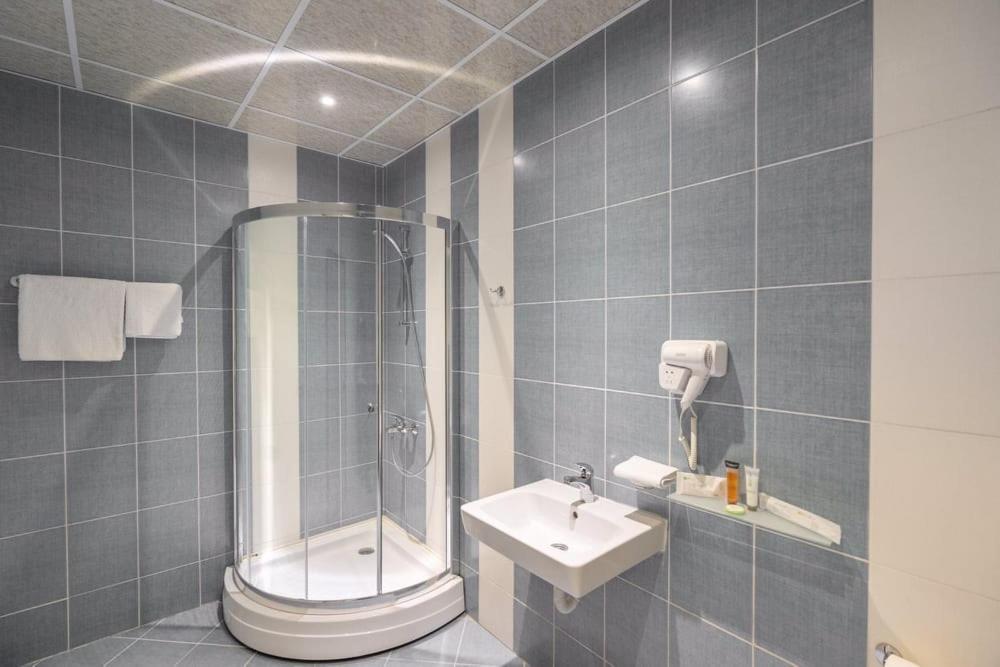 Adeo Hotel Sport & Spa Rusze Kültér fotó